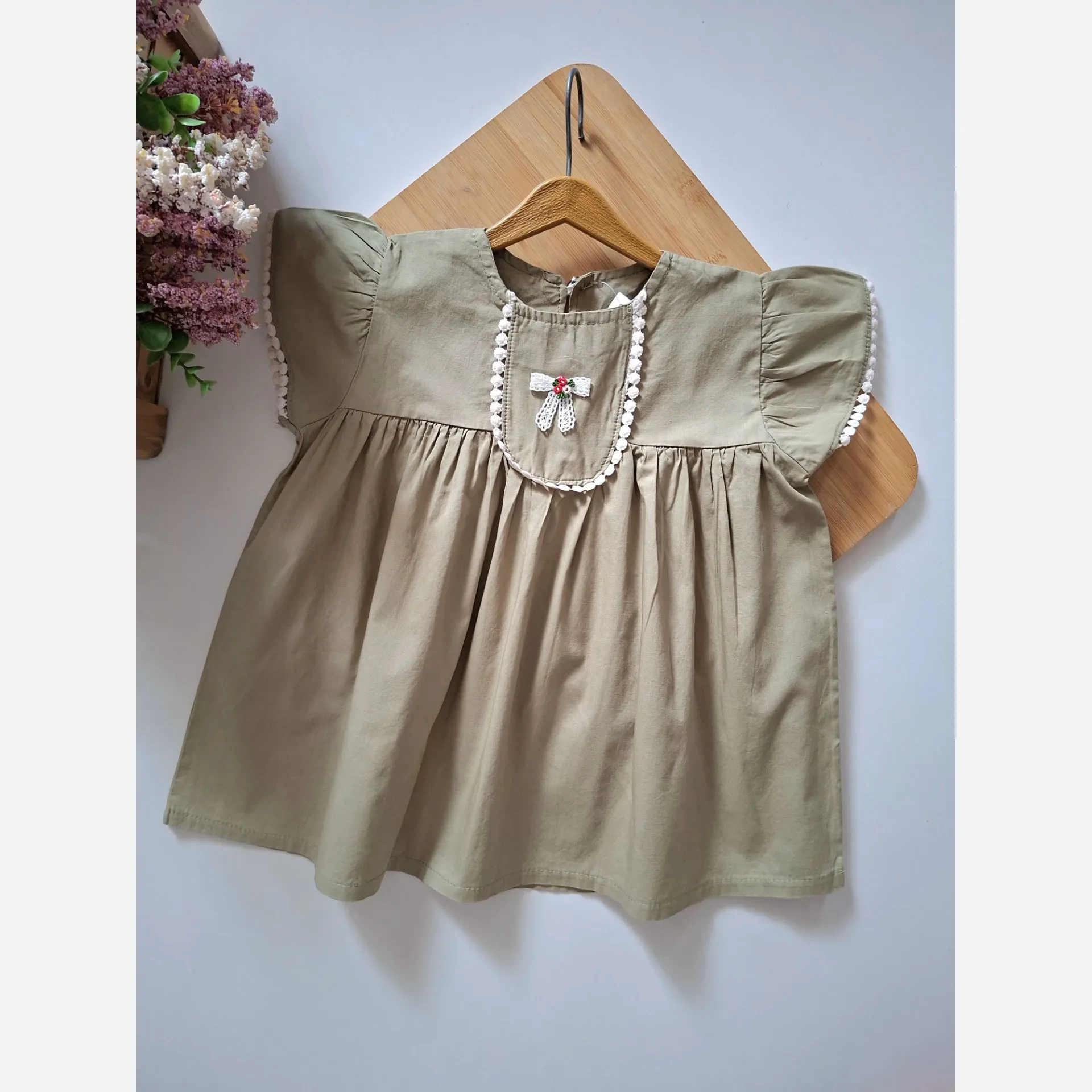 پیراهن چین دار کتان تابستانی دخترانه سایز 1 تا 8 سال با رنگبندی متنوع