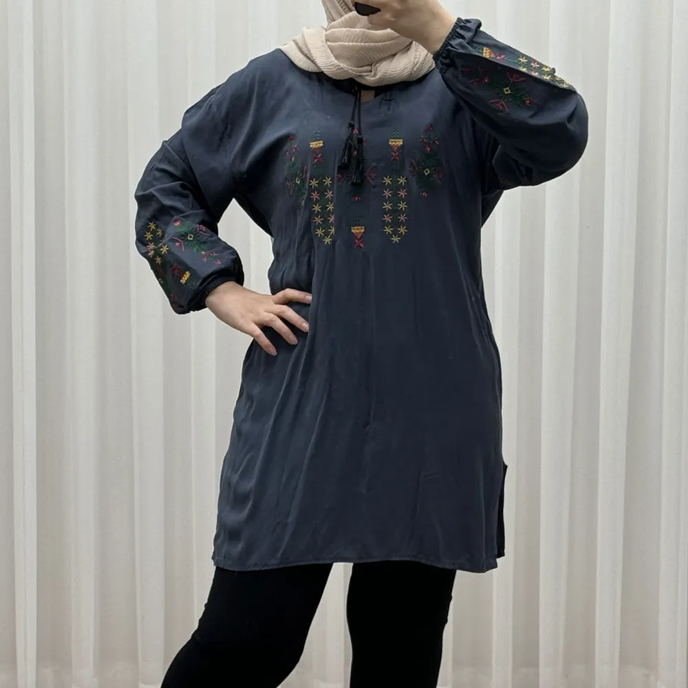 تونیک گلدوزی آی جان نخی شسته شده فری سایز تا 48 چهارفصل کمربنددار بدون آبرفت و رنگ رفت سایه نمیندازد