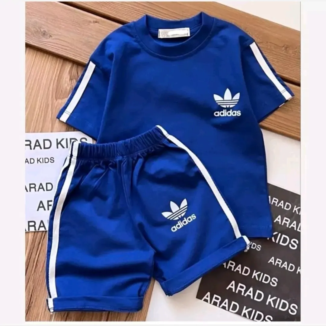ست تیشرت و شلوارک اسپرت بچگانه طرح آدیداس جنس پنبه لاکرا سایز 40 تا 55