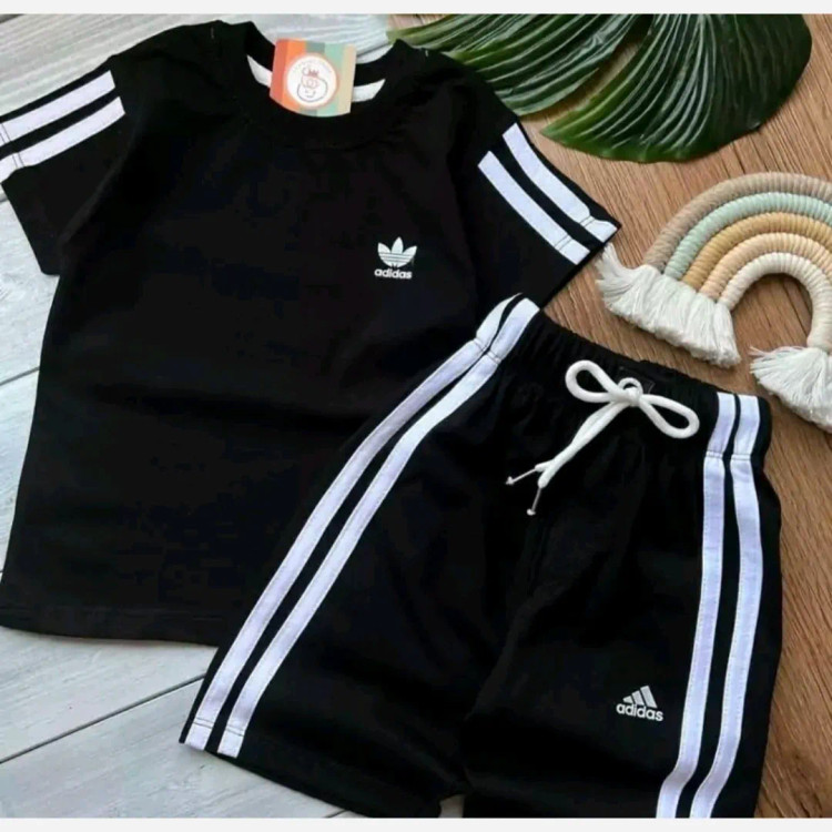 ست تیشرت و شلوارک اسپرت بچگانه طرح آدیداس جنس پنبه لاکرا سایز 40 تا 55