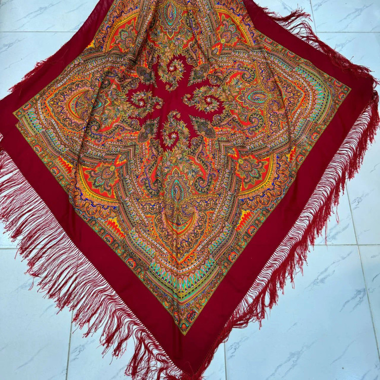 روسری ترکمن اصل ترکیه جنس نخی قواره بزرگ ریشه دستباف چهار فصل کد 1380