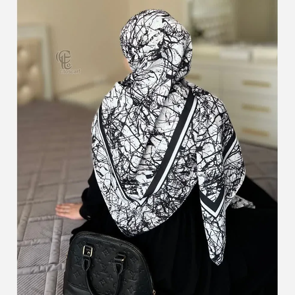 روسری نخ طرح ختن ابعاد 140 در 140 بانوان