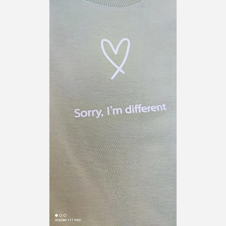 ست تیشرت و شلوارک دخترانه طرح Sorry I'm different نخی و پنبهای سایز 40 تا 55
