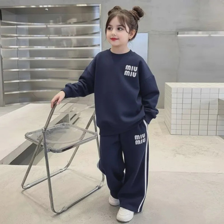 ست بلوز و شلوار بگ دخترانه طرح miu دورس پنبه درجه یک