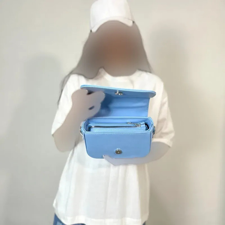 کیف دوشی زنانه چرم مصنوعی YSL ابعاد 20 در 16 سانتیمتر