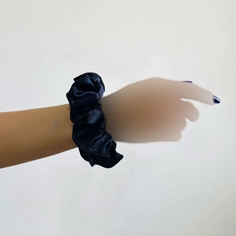 کش موی زنانه اسکرانچی ساتن
