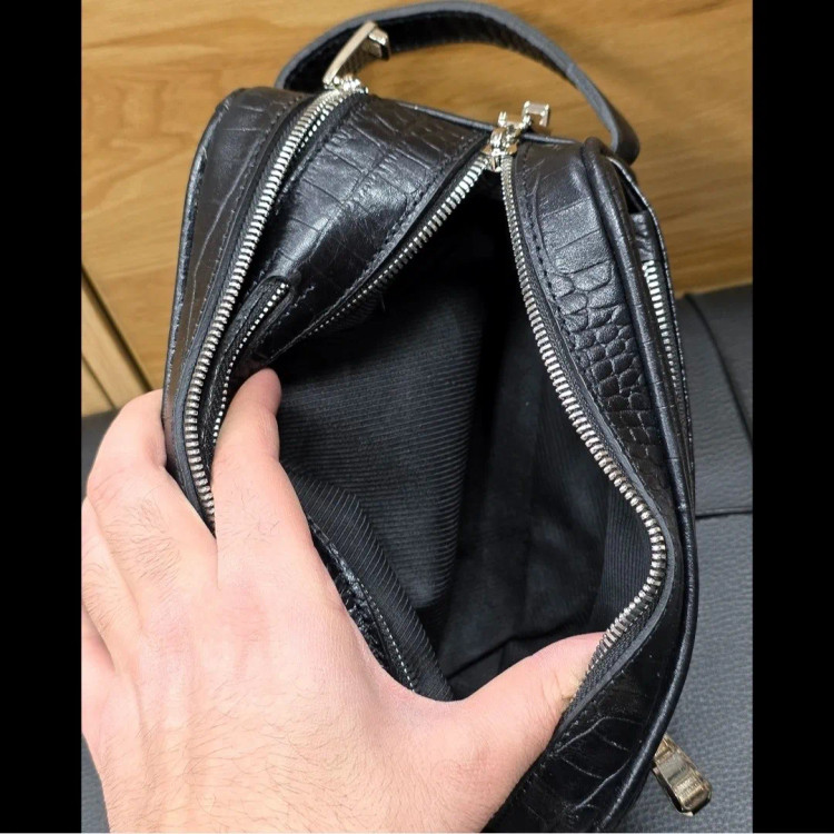 کیف دستی چرم طبیعی چرم ظفر دو خانه 21 سانتی متری
