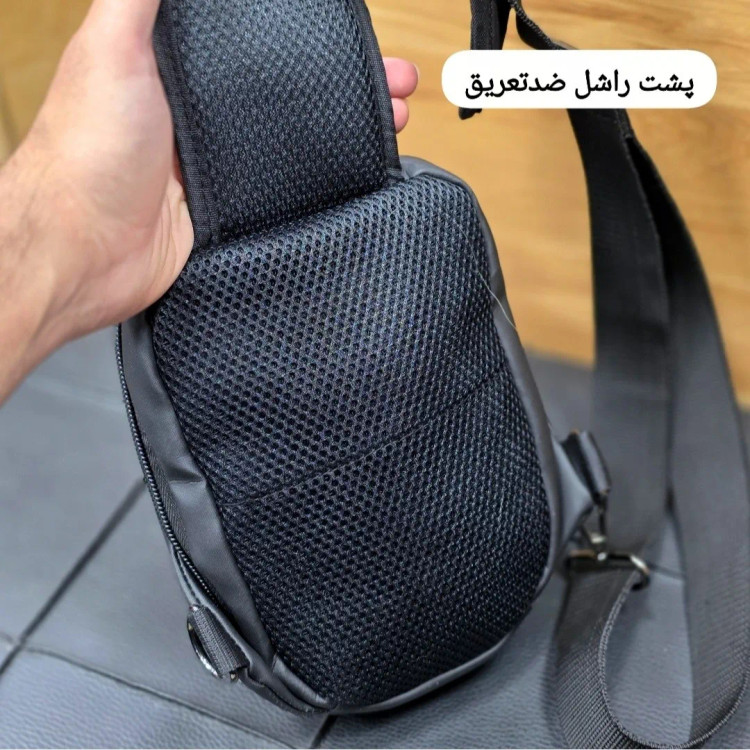 بادی بگ هاردکیس بنج ضد آب پارچه اسکین خارجی رنگ مشکی ابعاد 22 در 15 سانتی متر