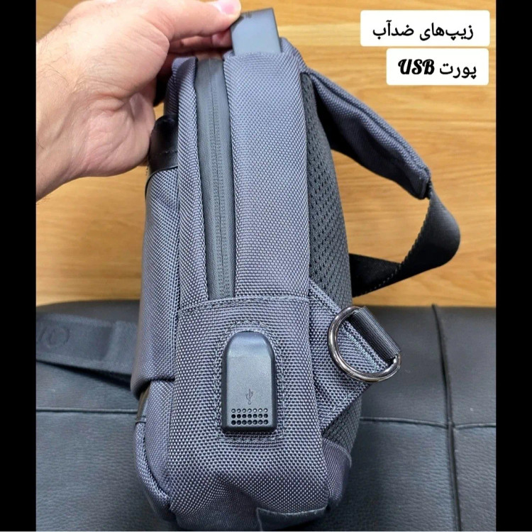 بادی بگ مردانه وارداتی برزنتی جیتو مدل JITUO ضدآب با پورت USB