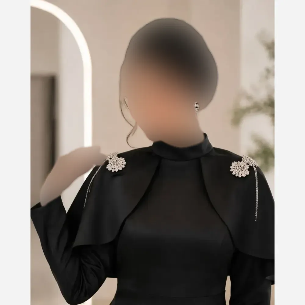 عبای مدل فرشته جنس مازاراتی اعلا مشکی رنگ سایز 1 تا 3 خرجکار سنگی