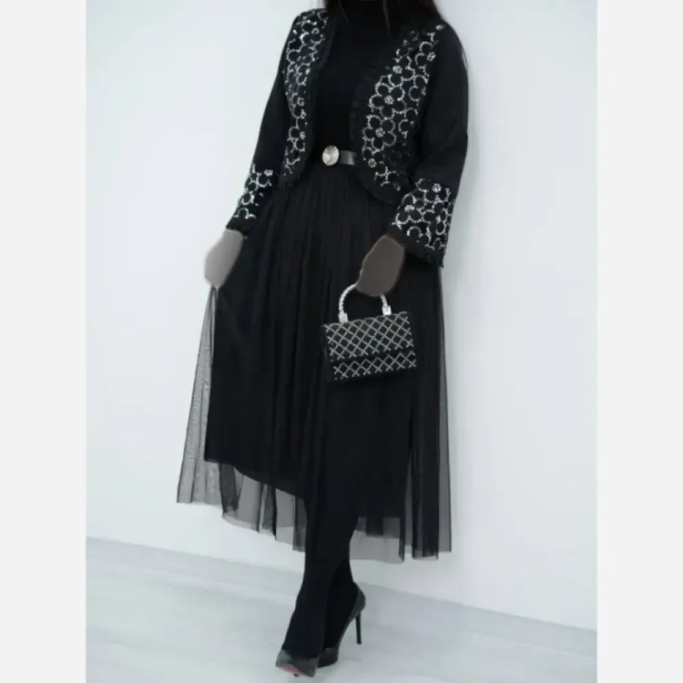 ست سه تیکه سوده کت کرپ مازراتی و دامن تور و شال فری سایز