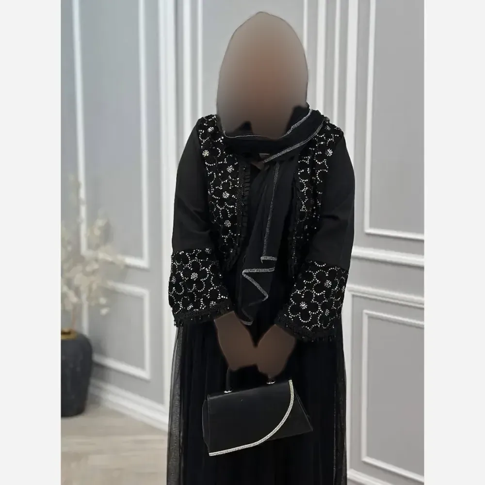 ست سه تیکه سوده کت کرپ مازراتی و دامن تور و شال فری سایز