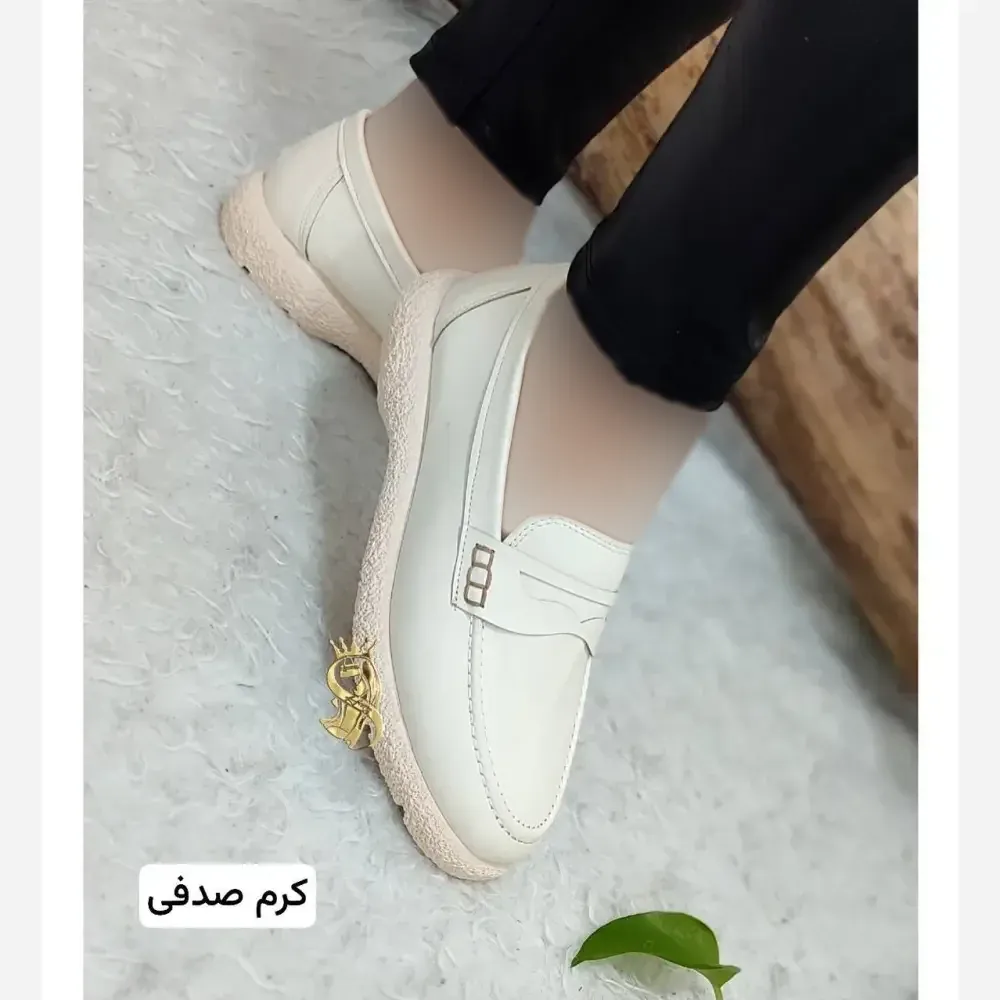 کالج طبی زنانه مدل خاویاری چرم صنعتی درجه یک زیره پیو رنگ سفید و کرم سایز 38