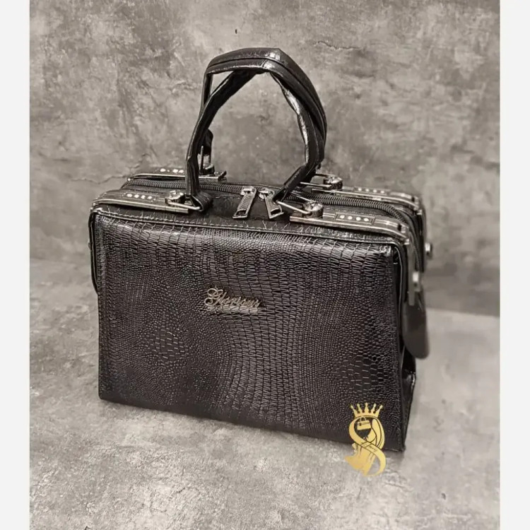 کیف صندوقی ورنی زنانه مشکی ابعاد 17x25 شیک و جدید