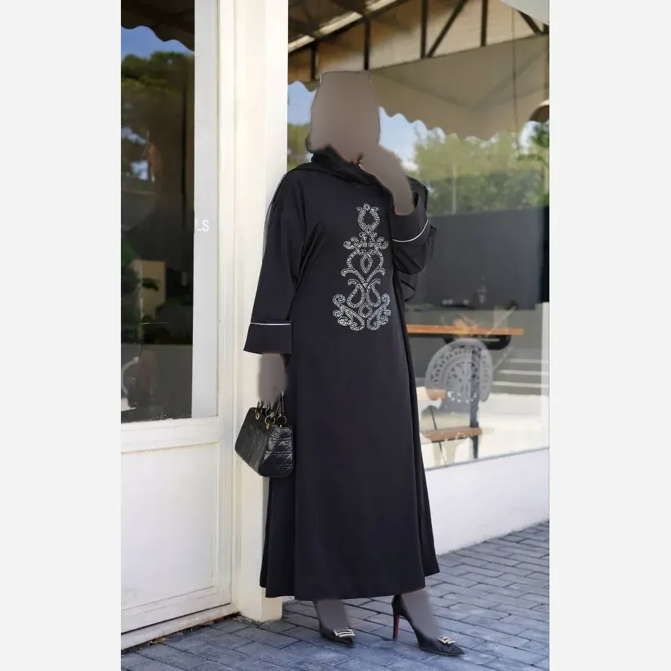 مانتو عبایی نگین کاری گوگوش الیزه درجه یک مشکی فری سایز 38 تا 48