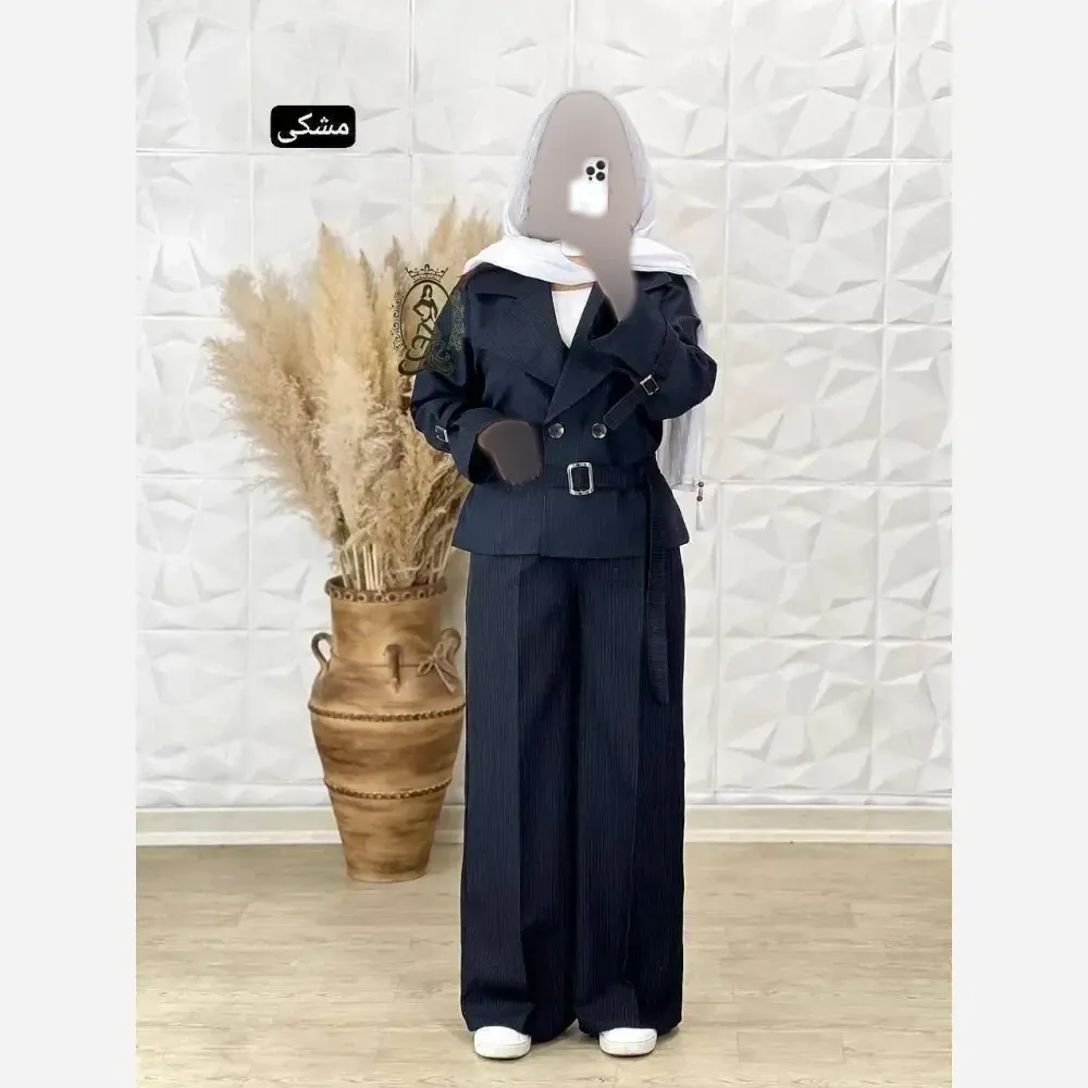 کت و شلوار زنانه مدل آیسان جنس دیپلمات عالی رنگ بندی مشکی سرمه ای طوسی