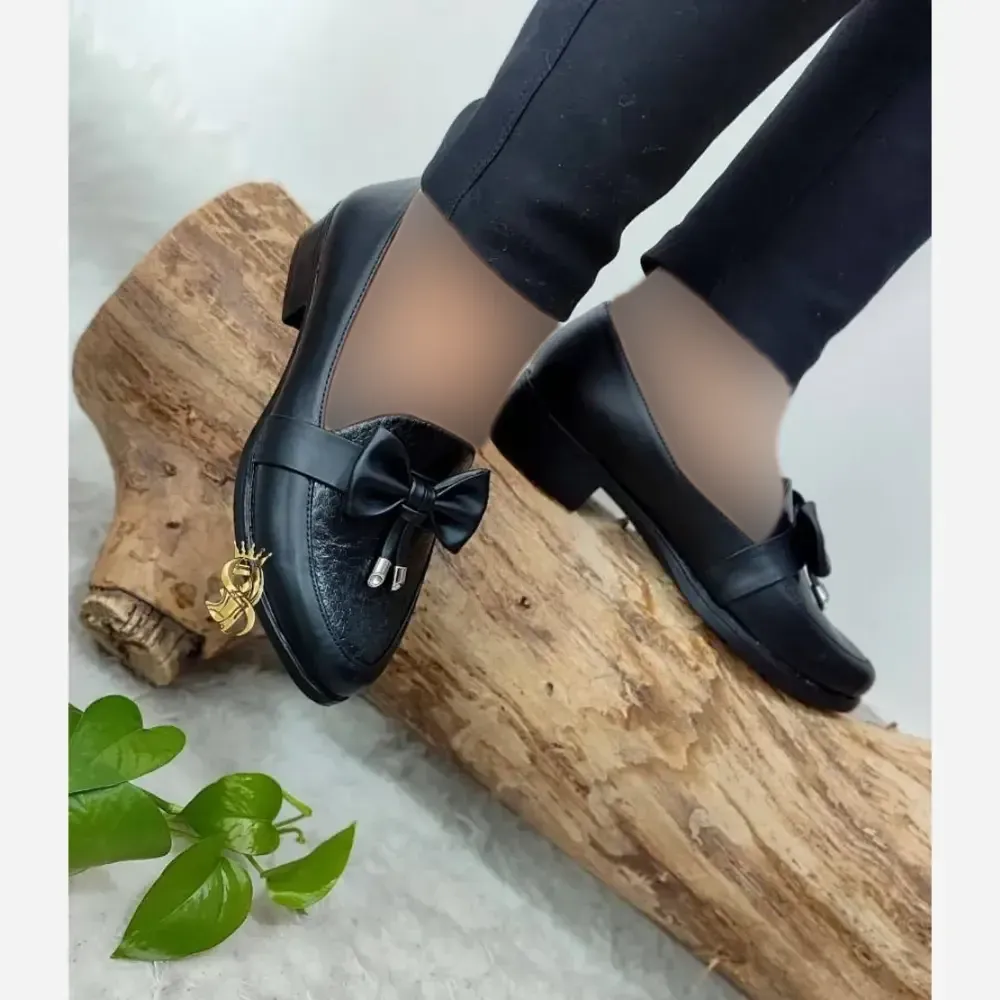 کفش کالج طبی زنانه مدل ملودی چرم مشکی