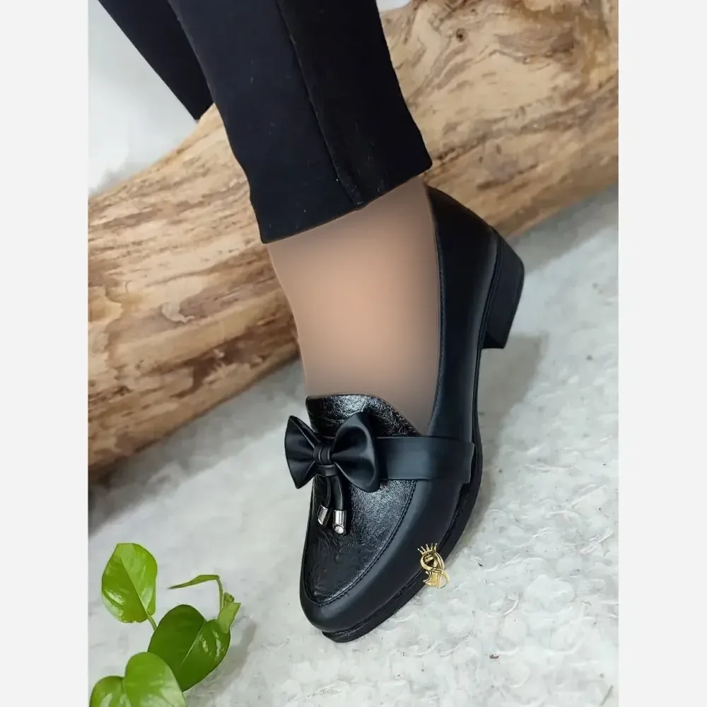 کفش کالج طبی زنانه مدل ملودی چرم مشکی