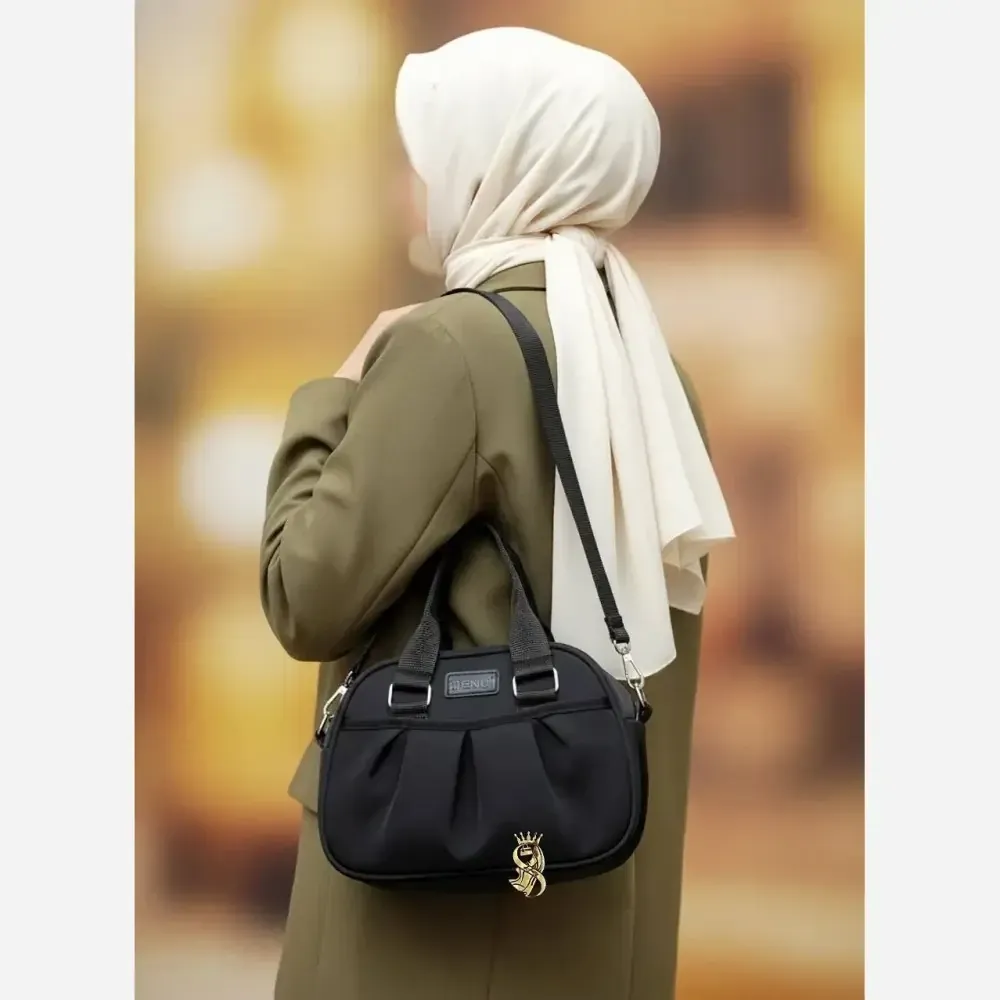 کیف اسپرت دوشی مدل شاپرک جنس نانسی خارجی ابعاد 25 در 22 رنگ سبز طوسی مشکی