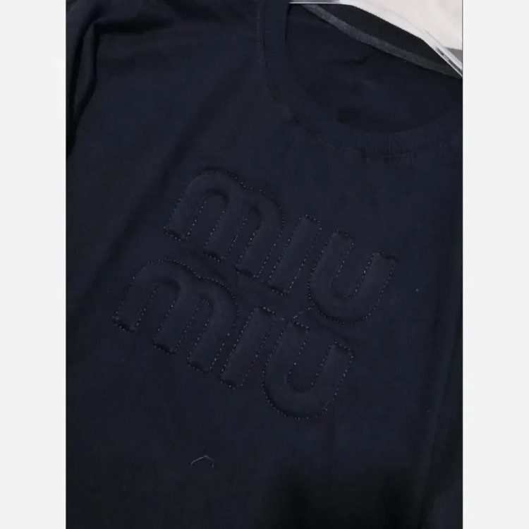 تیشرت یقه گرد نخ پنبه زنانه مشکی فری سایز تا 48 دورسینه 112 قد 65