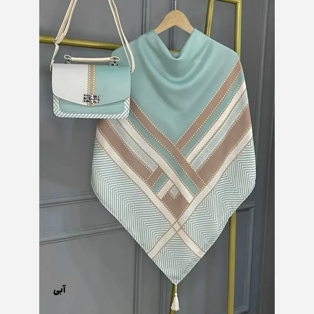 ست کیف و روسری ورساچه تیبا نخی منگوله دار مخمل چرم صنعتی 130x17x23