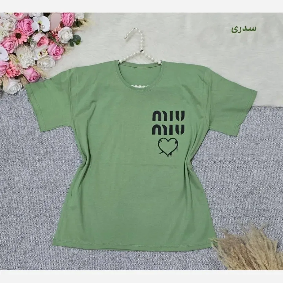 تیشرت باکسی طرح Miu Miu نخ پنبه اعلا فری سایز تا 44 رنگبندی متنوع